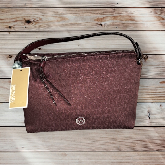MICHAEL Michael Kors Handbags - NWT  Michael Kors Classy Shailene Messenger Bag Merlot